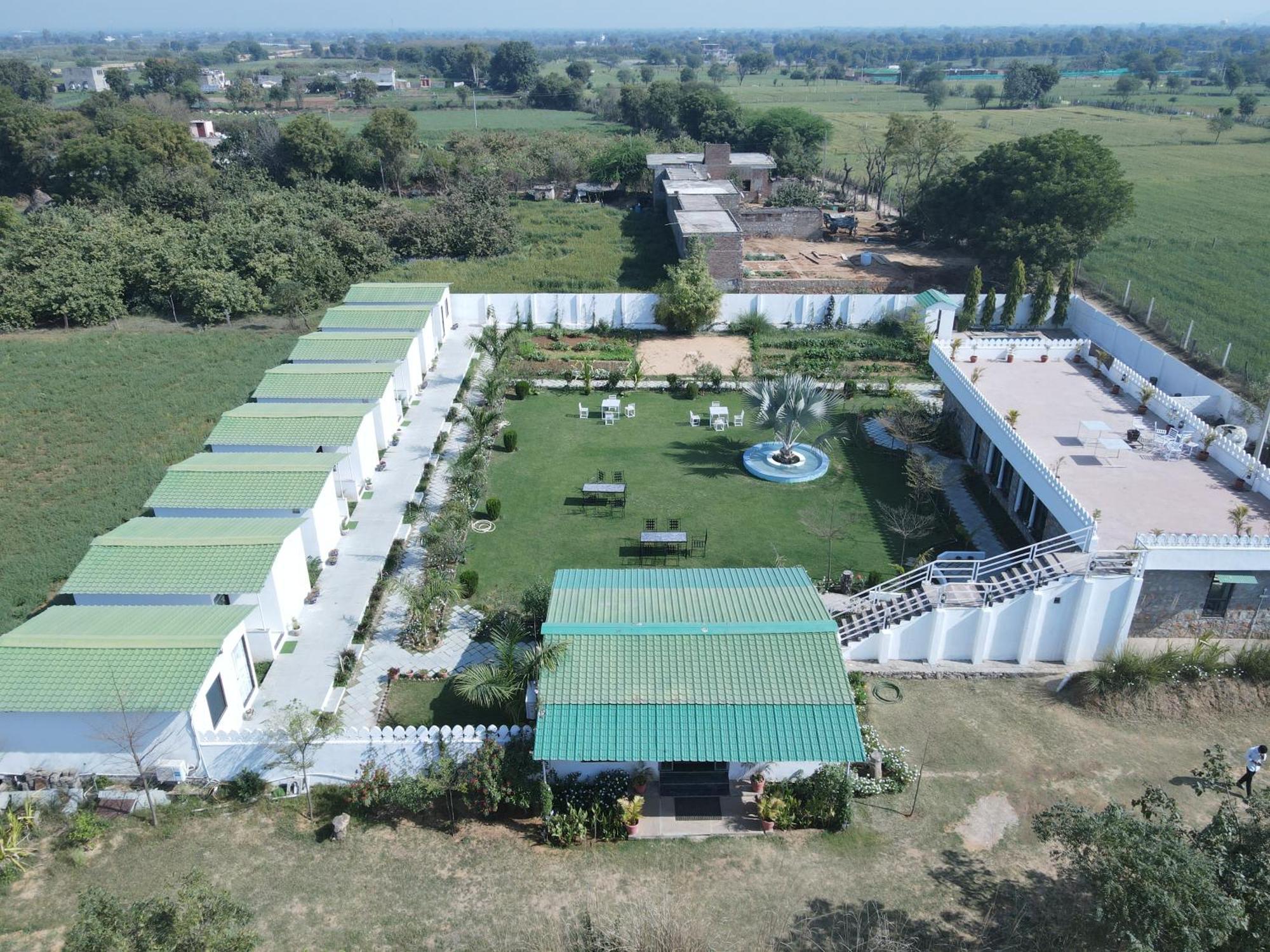 The Castle Crown - Hem Vilas Resort Ranthambhore Sawai Madhopur Buitenkant foto