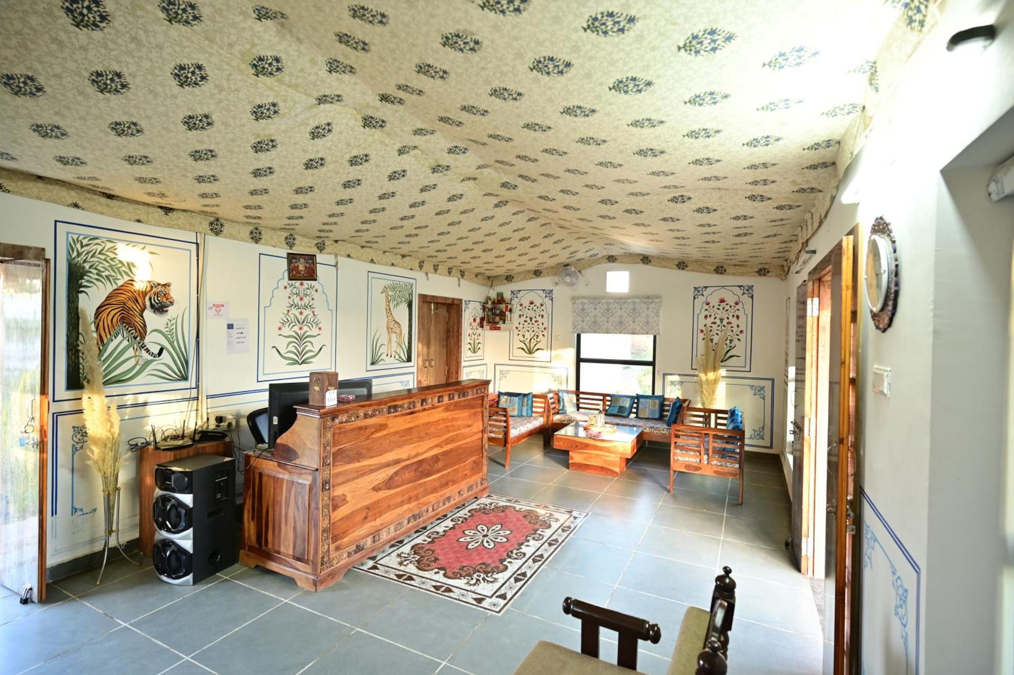 The Castle Crown - Hem Vilas Resort Ranthambhore Sawai Madhopur Buitenkant foto
