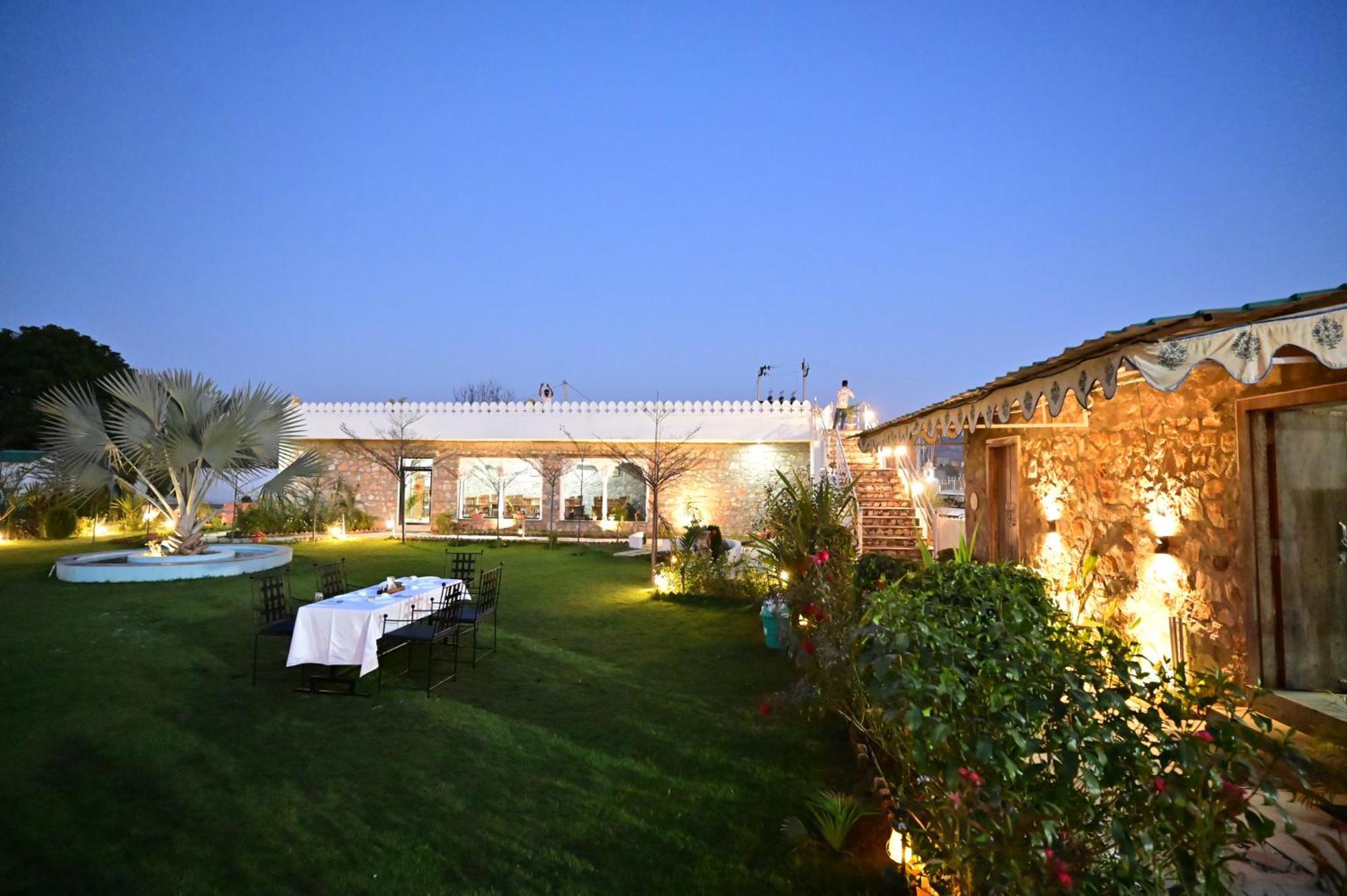 The Castle Crown - Hem Vilas Resort Ranthambhore Sawai Madhopur Buitenkant foto
