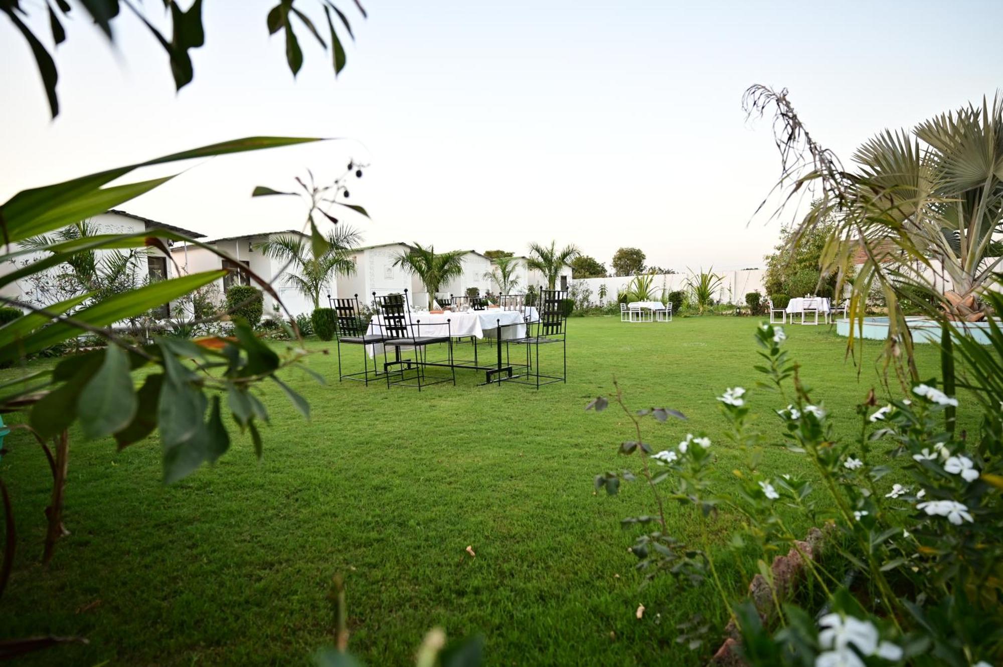 The Castle Crown - Hem Vilas Resort Ranthambhore Sawai Madhopur Buitenkant foto